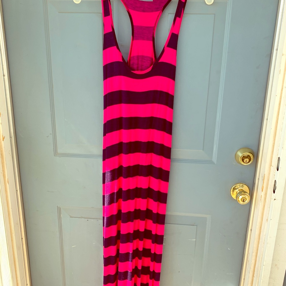 Women’s Sm Maxi by S &S clothing. -  $22 NWOT